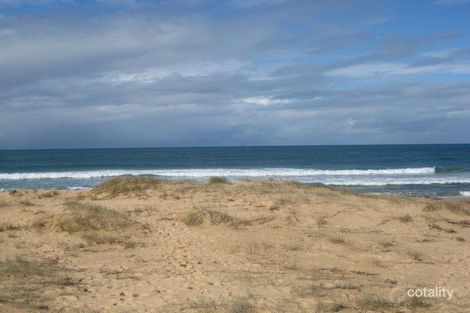 40 Eastbourne Ave, Culburra Beach, NSW 2540