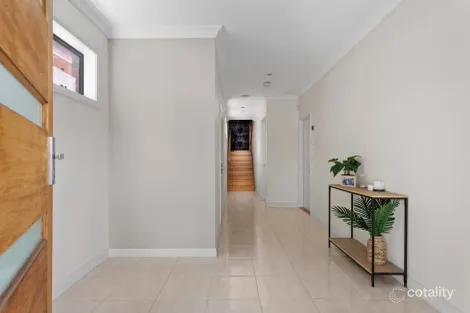 Property photo of 11 Cobb Street South Morang VIC 3752