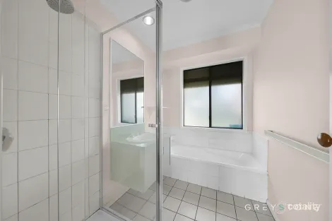 Property photo of 38 Golden Square Crescent Hoppers Crossing VIC 3029