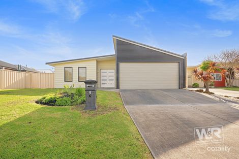 4 Hogarth Rd, Mckail, WA 6330