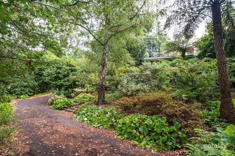 Property photo of 8 Fernshaw Road Monbulk VIC 3793