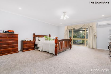 Property photo of 34 Walter Way Cranbourne South VIC 3977