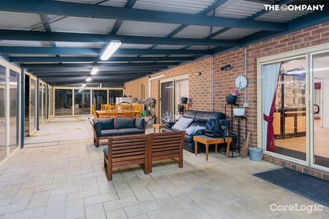 Property photo of 34 Walter Way Cranbourne South VIC 3977