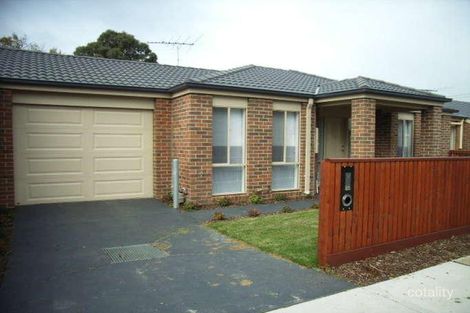 8 Elizabeth St, Hastings, VIC 3915