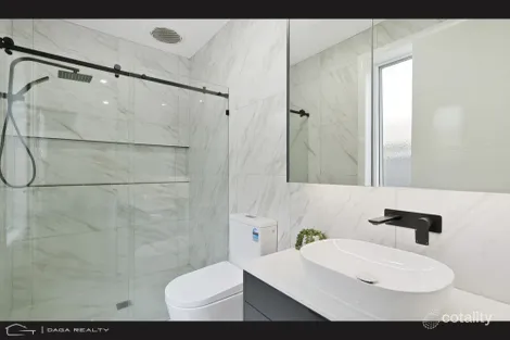 Property photo of 21 Fairway Drive Yarrawonga VIC 3730