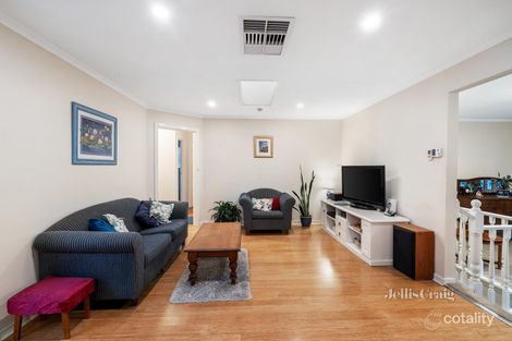 Property photo of 38 Kubis Drive Ringwood North VIC 3134