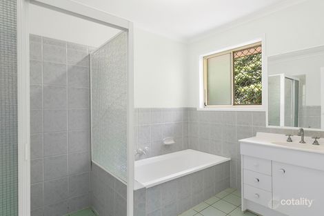 Property photo of 2/5 Parkland Place Banora Point NSW 2486