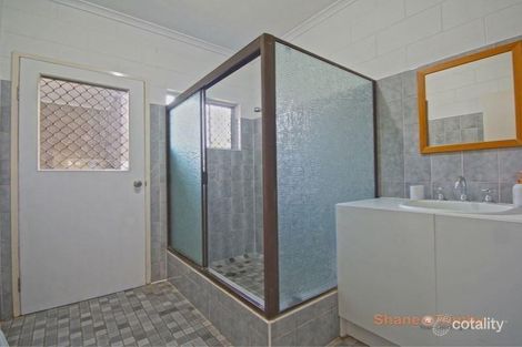 Property photo of 25 McLaughlin Road Bentley Park QLD 4869