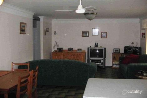 Property photo of 20 Logpine Crescent Camillo WA 6111