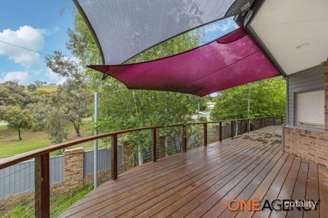 Property photo of 30 Nicklin Crescent Fadden ACT 2904