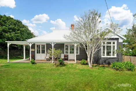 Property photo of 8 Murphys Lane Wentworth Falls NSW 2782