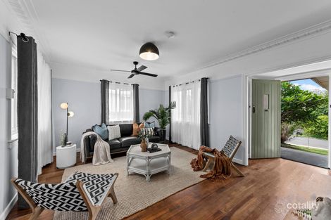 23 Sapphire St, Holland Park, QLD 4121