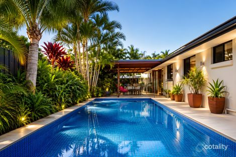 Property photo of 330 Monaco Street Broadbeach Waters QLD 4218