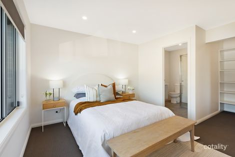 Property photo of 46 Yabbarra Drive Dalmeny NSW 2546