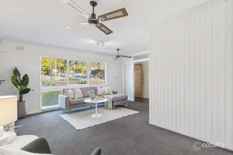 Property photo of 8 Addington Avenue Surrey Downs SA 5126