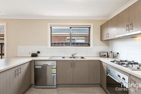 Property photo of 170 Greens Road Wyndham Vale VIC 3024