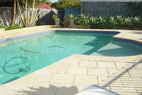 Property photo of 15 Clarendon Close Parkinson QLD 4115