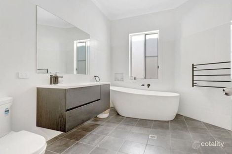 Property photo of 30 Glebe Road The Junction NSW 2291