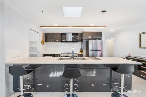 Property photo of 20 Madisson Crescent Carrum Downs VIC 3201