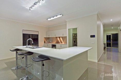 Property photo of 8 Allington Circuit Maudsland QLD 4210