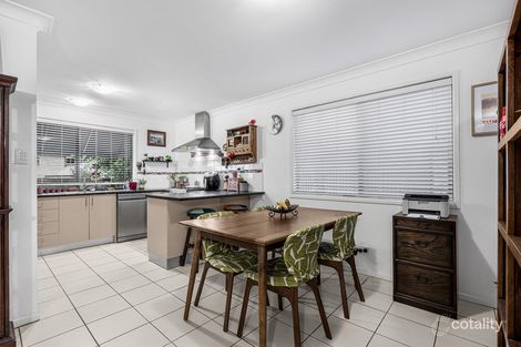 Property photo of 16 Saint Catherines Terrace Wynnum QLD 4178