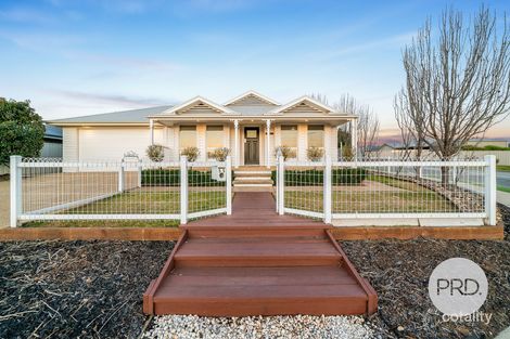 Property photo of 55 Barmedman Avenue Gobbagombalin NSW 2650