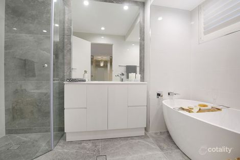 Property photo of 2/1 Brownlee Street Mangerton NSW 2500