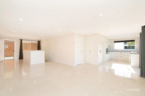 Property photo of 21 Dodwell Street Holland Park West QLD 4121