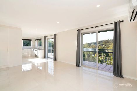 Property photo of 21 Dodwell Street Holland Park West QLD 4121