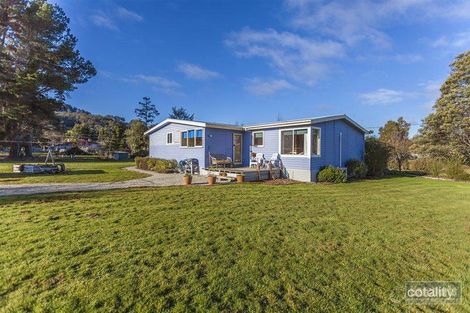 11 Fourfoot Rd, Geeveston, TAS 7116