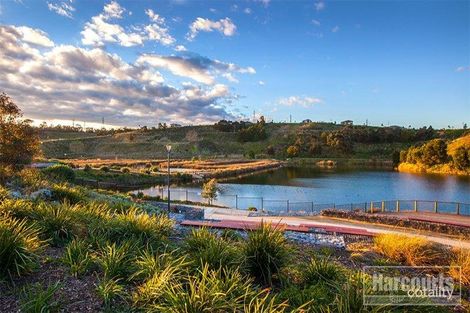 Property photo of 1 Ocean Bend Pakenham VIC 3810
