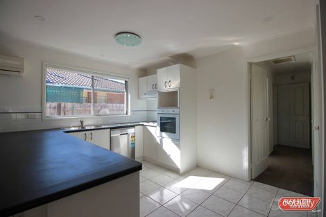 Property photo of 4 Maureen Court Narre Warren VIC 3805