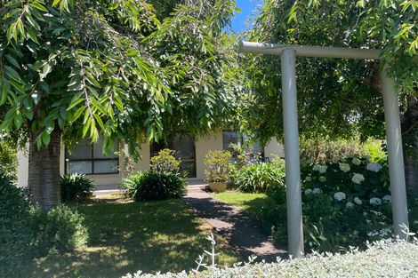 97 Hoddle St, Robertson, NSW 2577