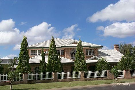 Property photo of 14 Liquidambar Place Stretton QLD 4116