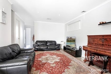 Property photo of 17 Kalua Lane Pemulwuy NSW 2145