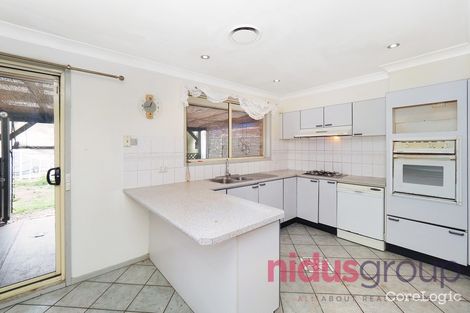 Property photo of 21 Drysdale Crescent Plumpton NSW 2761