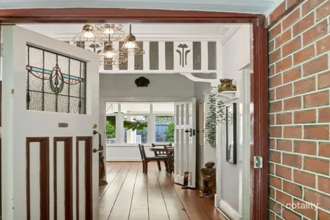 Property photo of 7 Archdeacon Street Nedlands WA 6009