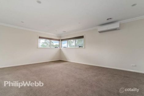 Property photo of 1 Elmstead Court Ferntree Gully VIC 3156