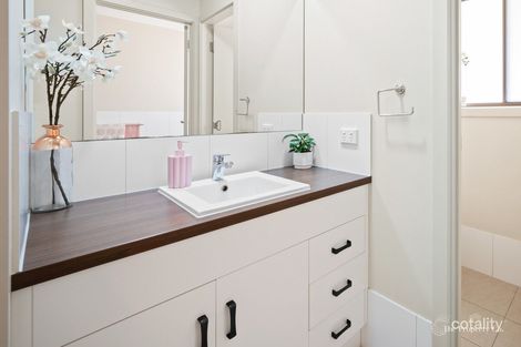 Property photo of 25 Pinehurst Drive Worrolong SA 5291