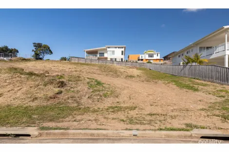 Property photo of 9 Maslin Close Red Head NSW 2430