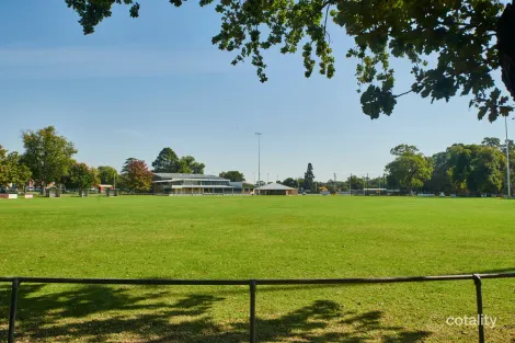 71 Bennett St, Heathcote, VIC 3523