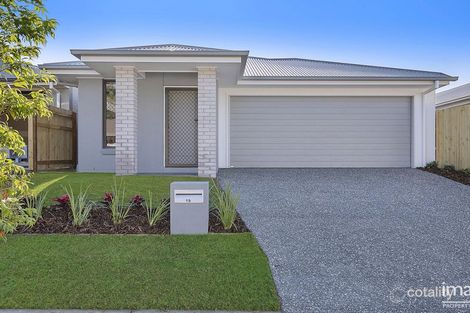 Property photo of 19 Zenith Place Pallara QLD 4110