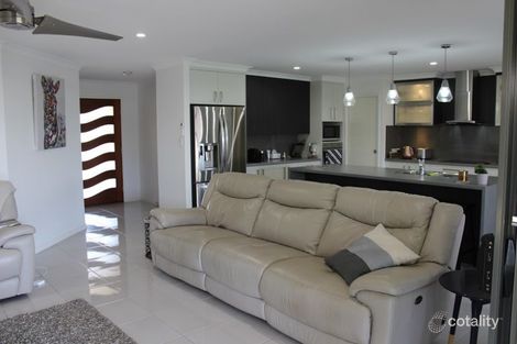 Property photo of 5 Evas Way Bargara QLD 4670