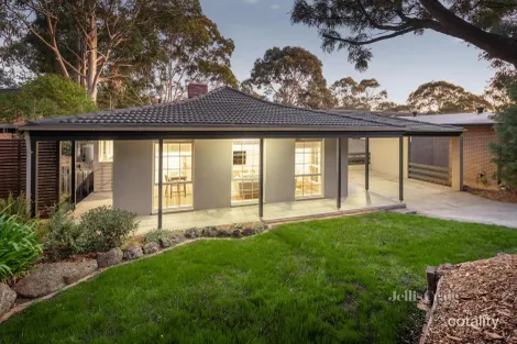 Property photo of 13 Peppermint Grove Eltham VIC 3095