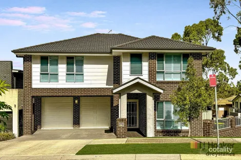 Property photo of 14 Burriang Way Pemulwuy NSW 2145