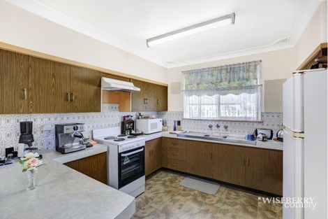 Property photo of 52 Balmoral Drive Gorokan NSW 2263