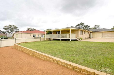 Property photo of 5 Rolfe Place Queanbeyan West NSW 2620