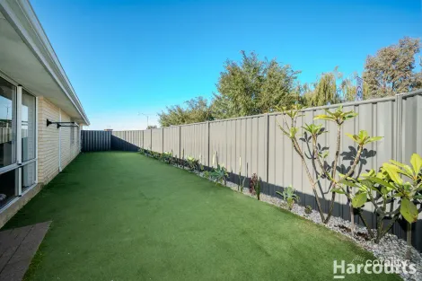 Property photo of 253 Grandis Boulevard Banksia Grove WA 6031