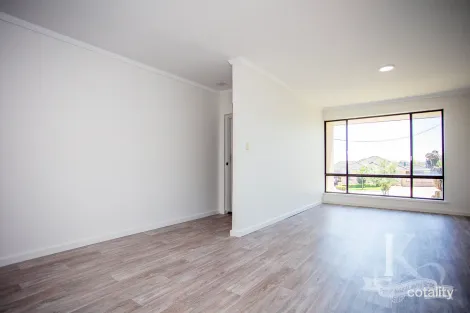 11 Kurda Pl, Westminster, WA 6061