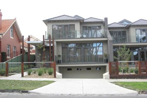 40a Salmon Ave, Essendon, VIC 3040